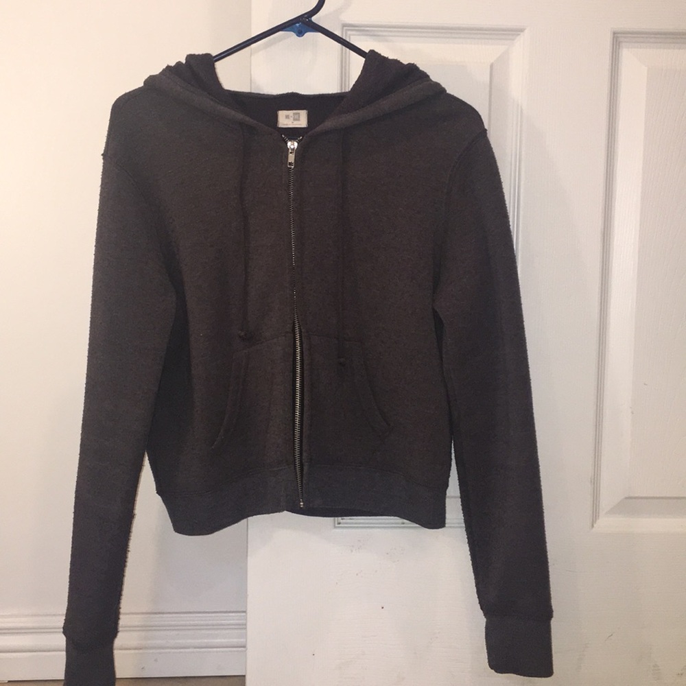 gray cropped jacket